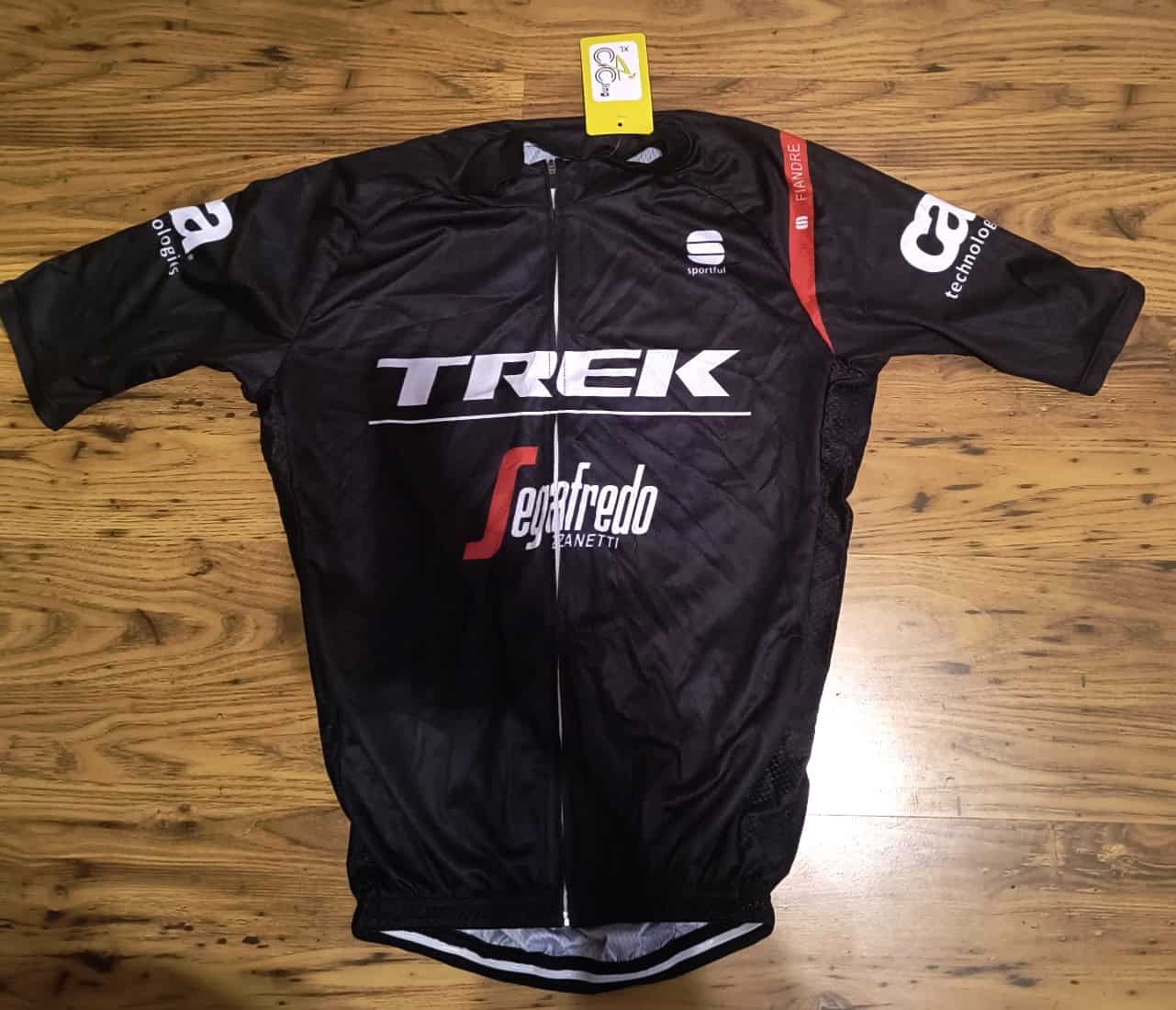 IMG_20250906_164616903 KOSZULKA ROWEROWA TREK MODEL 2018 ROZMIAR L,XL - obrazek 3