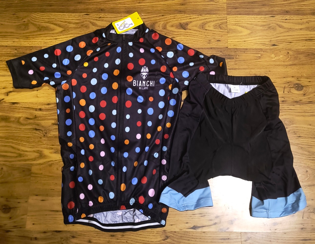 bianchi damski letni komplet rowerowy rozmiar m bianchi damski letni komplet rowerowy rozmiar m