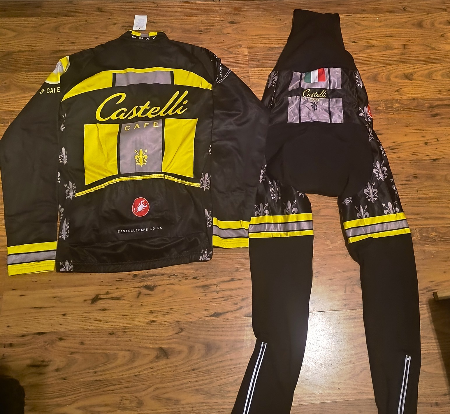 CASTELLI ZIMOWY DŁUGI KOMPLET ROWEROWY MODEL 2017 ROZMIAR L CASTELLI ZIMOWY DŁUGI KOMPLET ROWEROWY MODEL 2017 ROZMIAR L